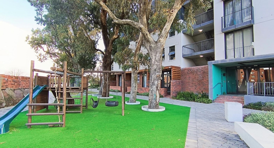 2 Bedroom Property for Sale in Pinelands Western Cape